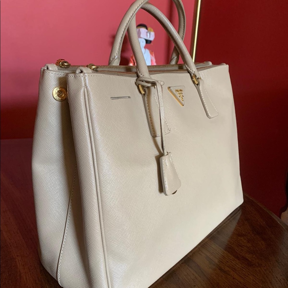 PRADA Galleria tote - Picture 5 of 16